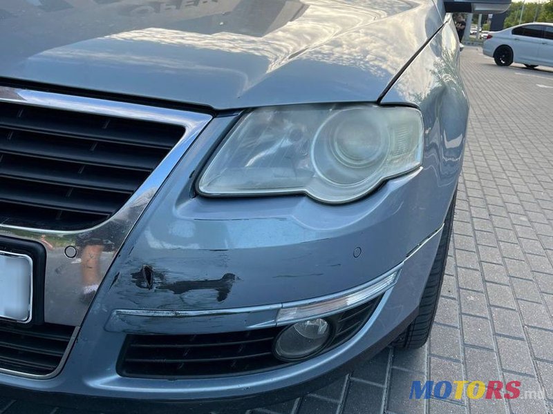 2009' Volkswagen Passat photo #3