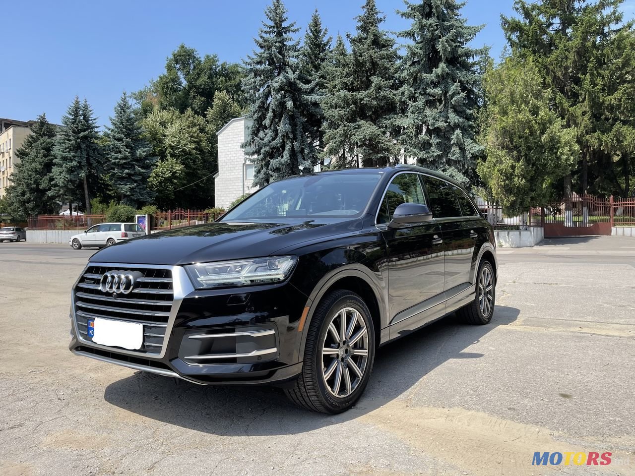 2019' Audi Q7 photo #3