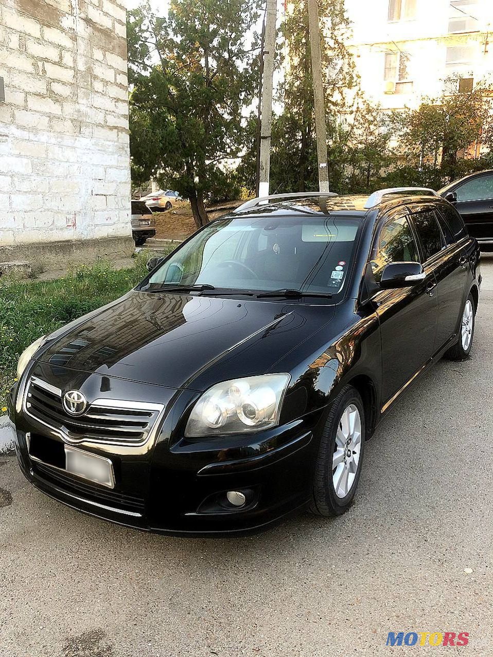 2007' Toyota Avensis photo #2