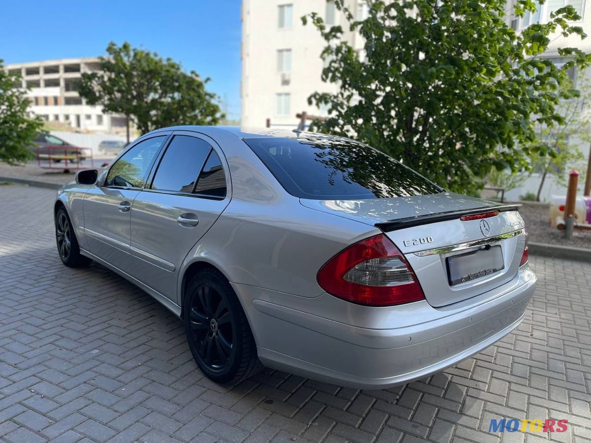 2007' Mercedes-Benz E-Class photo #2