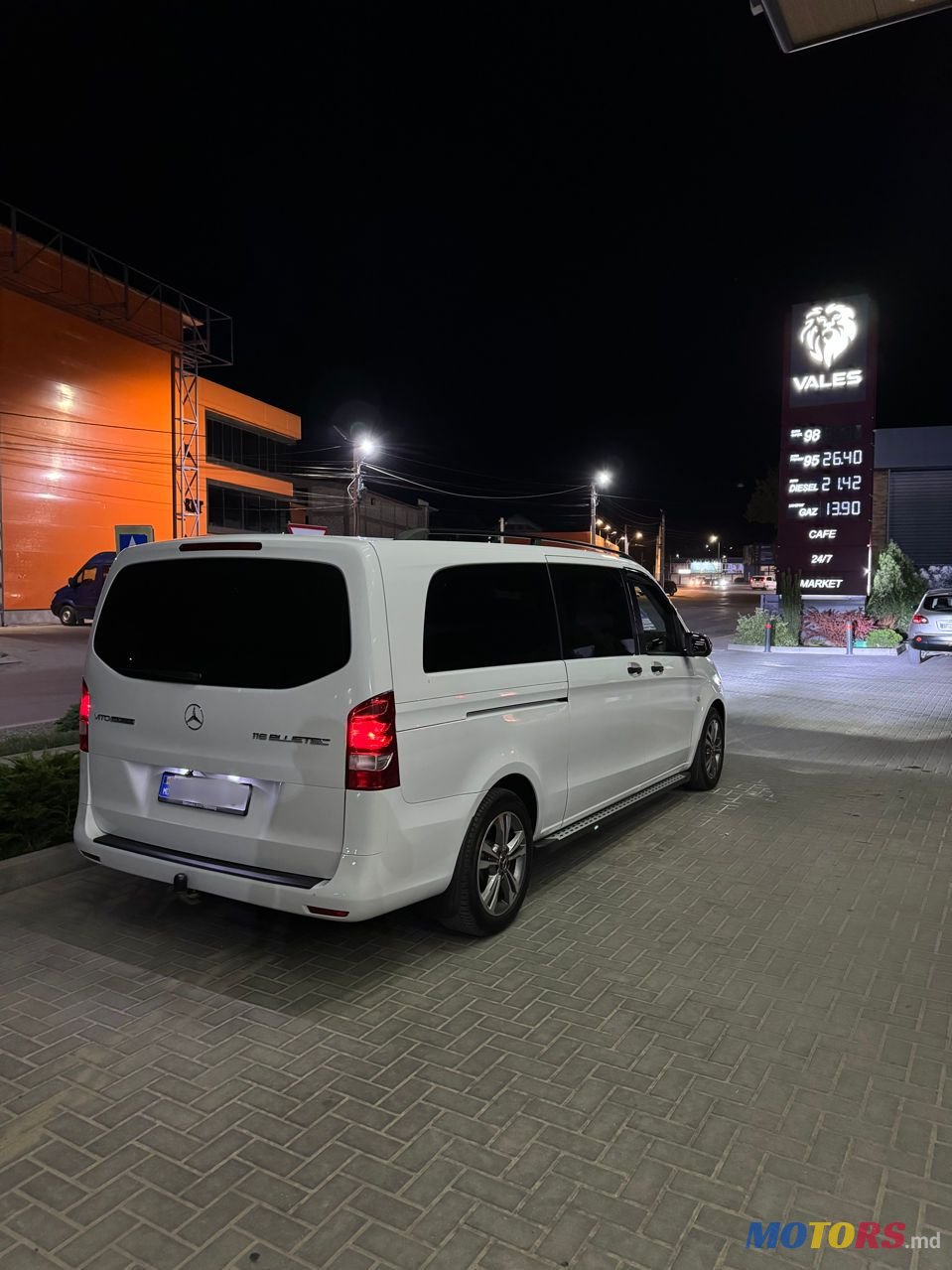 2015' Mercedes-Benz Vito photo #5