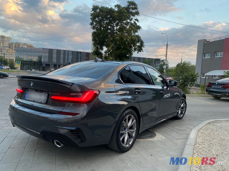 2021' BMW 3 Series photo #6