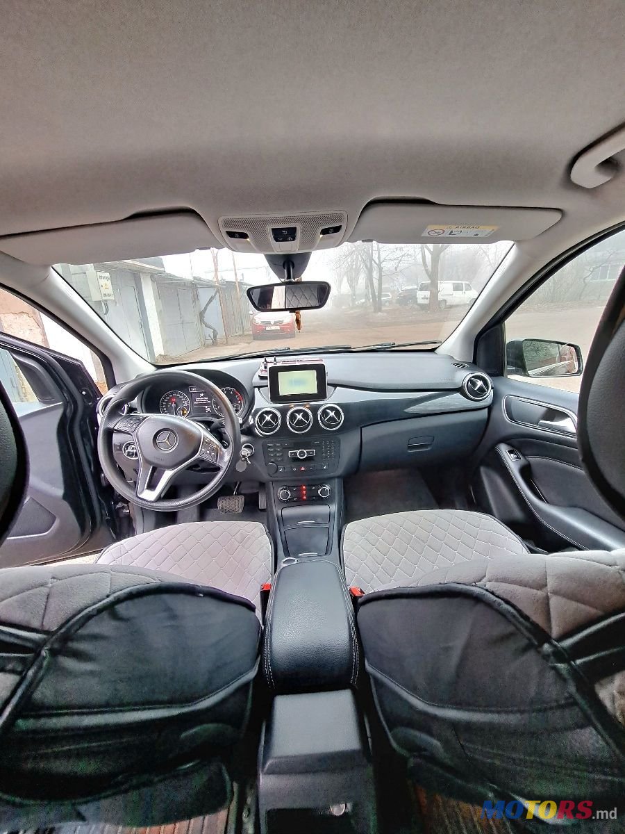 2014' Mercedes-Benz B-Class photo #5