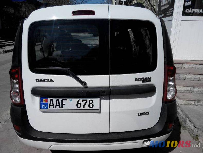 2007' Dacia Logan Mcv photo #2