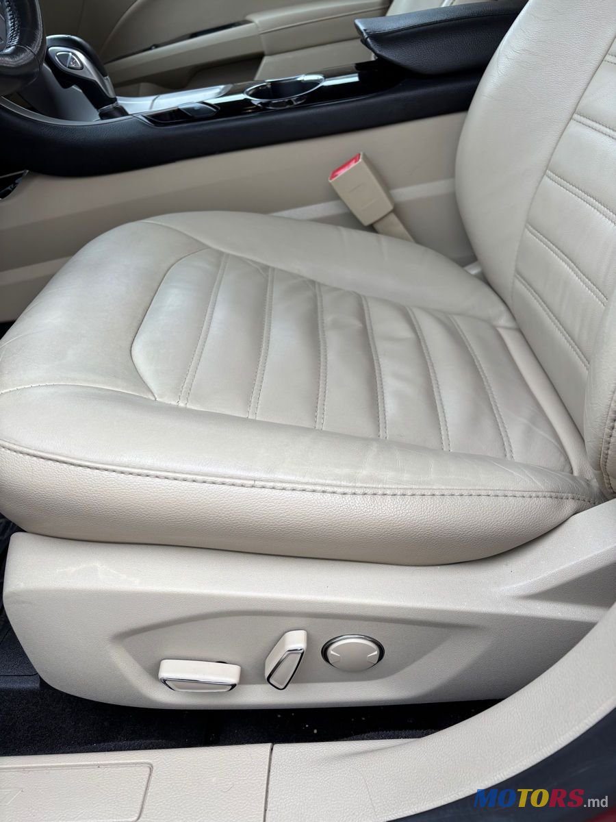 2014' Ford Fusion photo #6