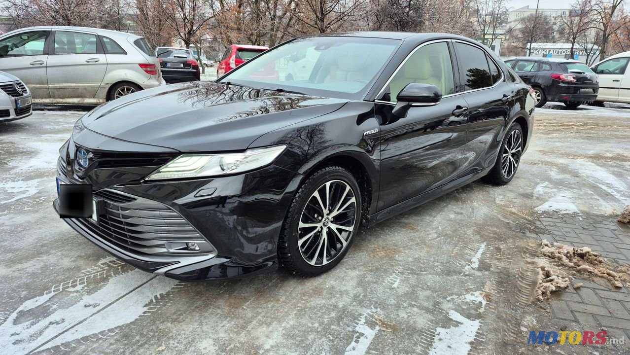 2019' Toyota Camry photo #3