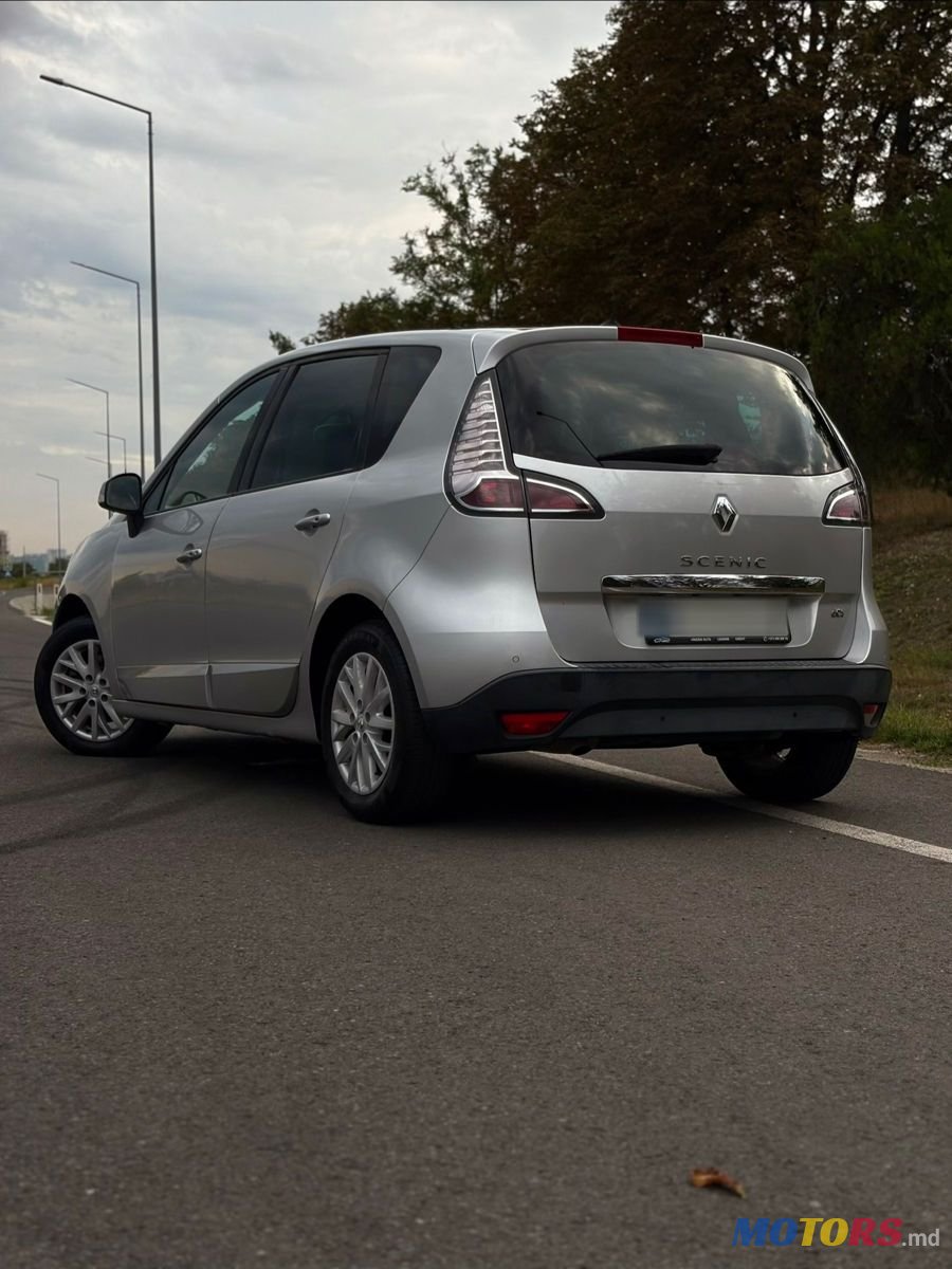 2014' Renault Scenic photo #3