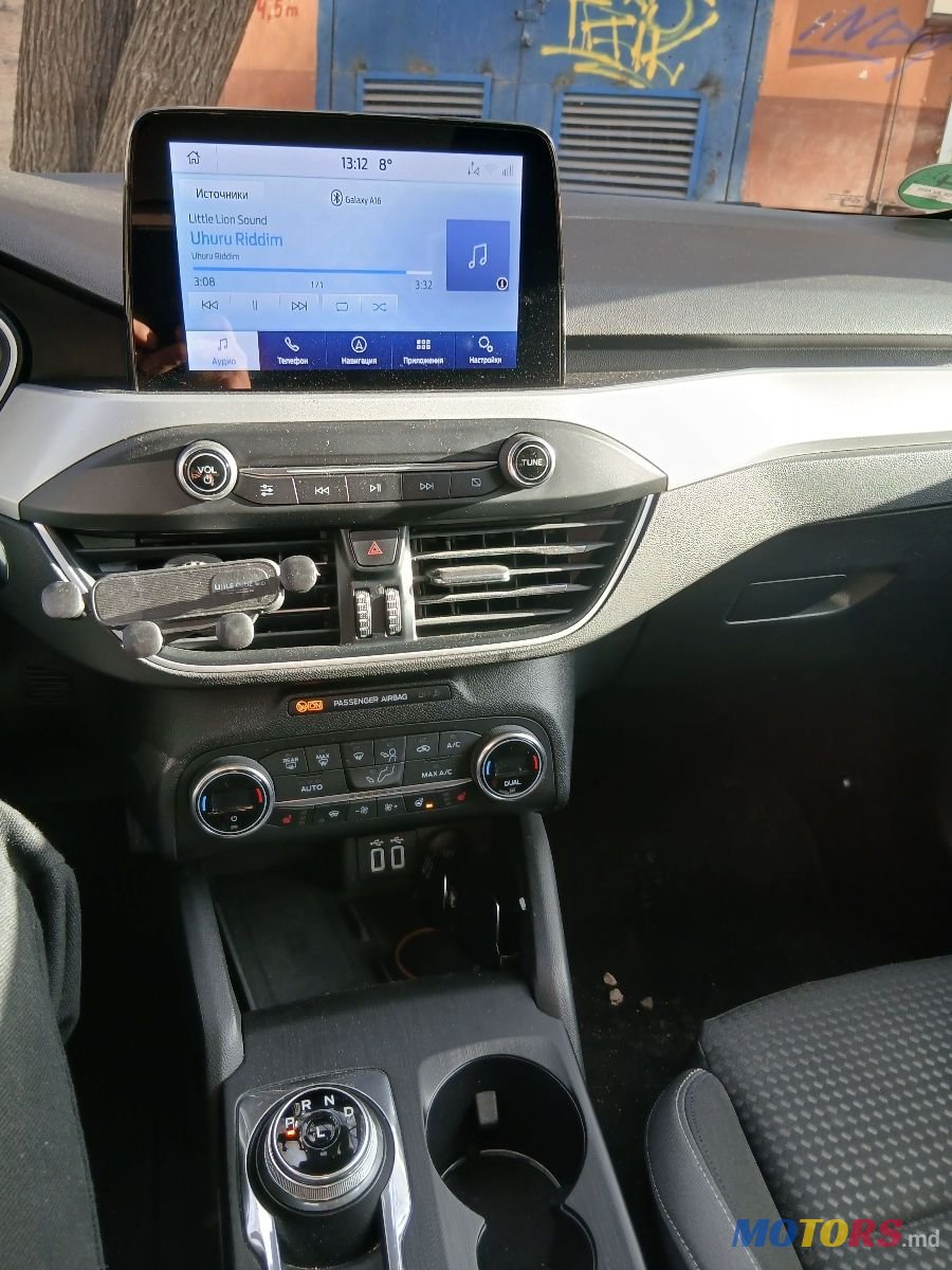 2021' Ford Focus photo #4