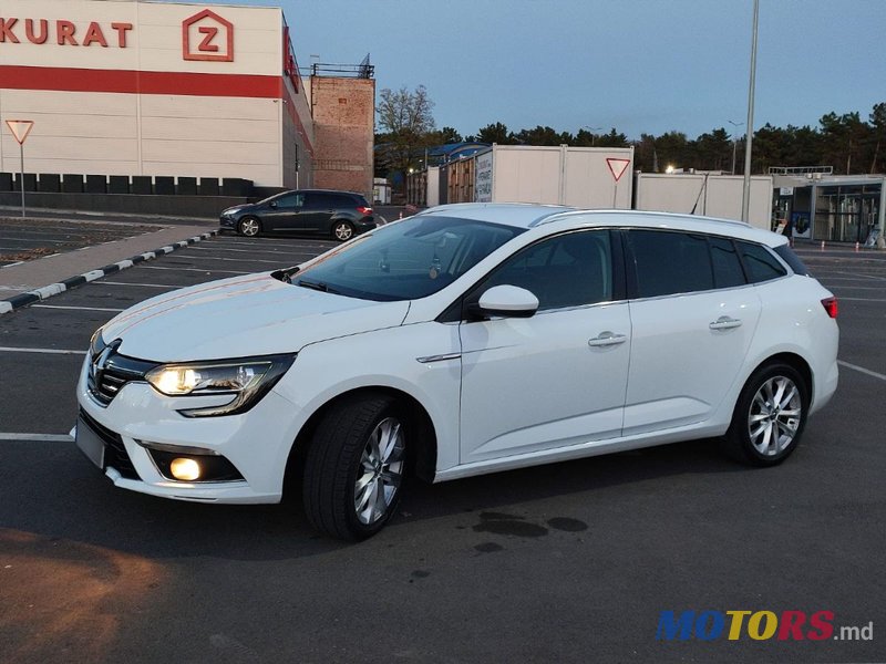 2016' Renault Megane photo #2