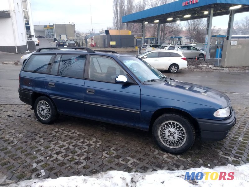 1993' Opel Astra photo #1