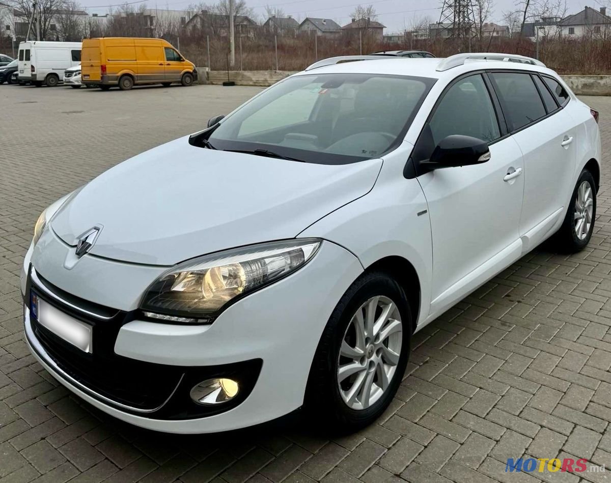 2012' Renault Megane photo #4