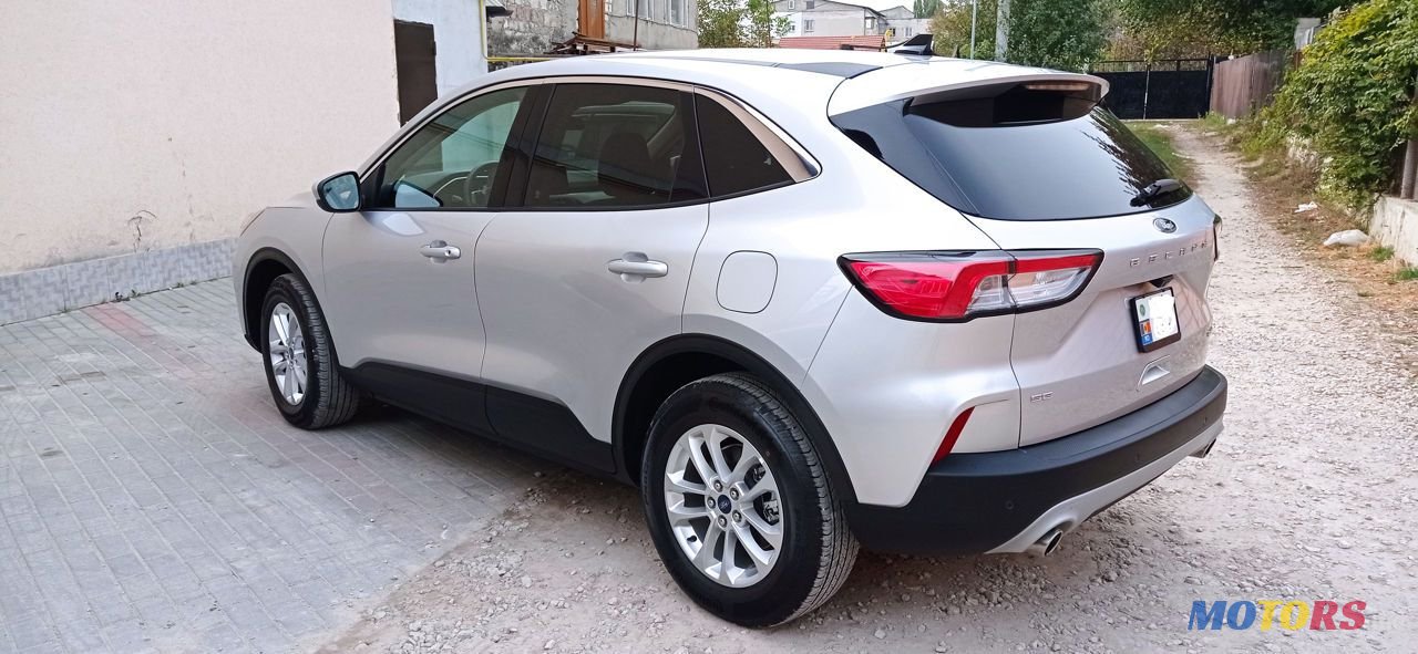 2020' Ford Kuga photo #4