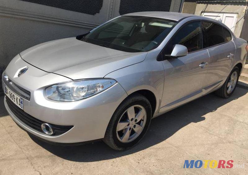 2011' Renault Fluence photo #2