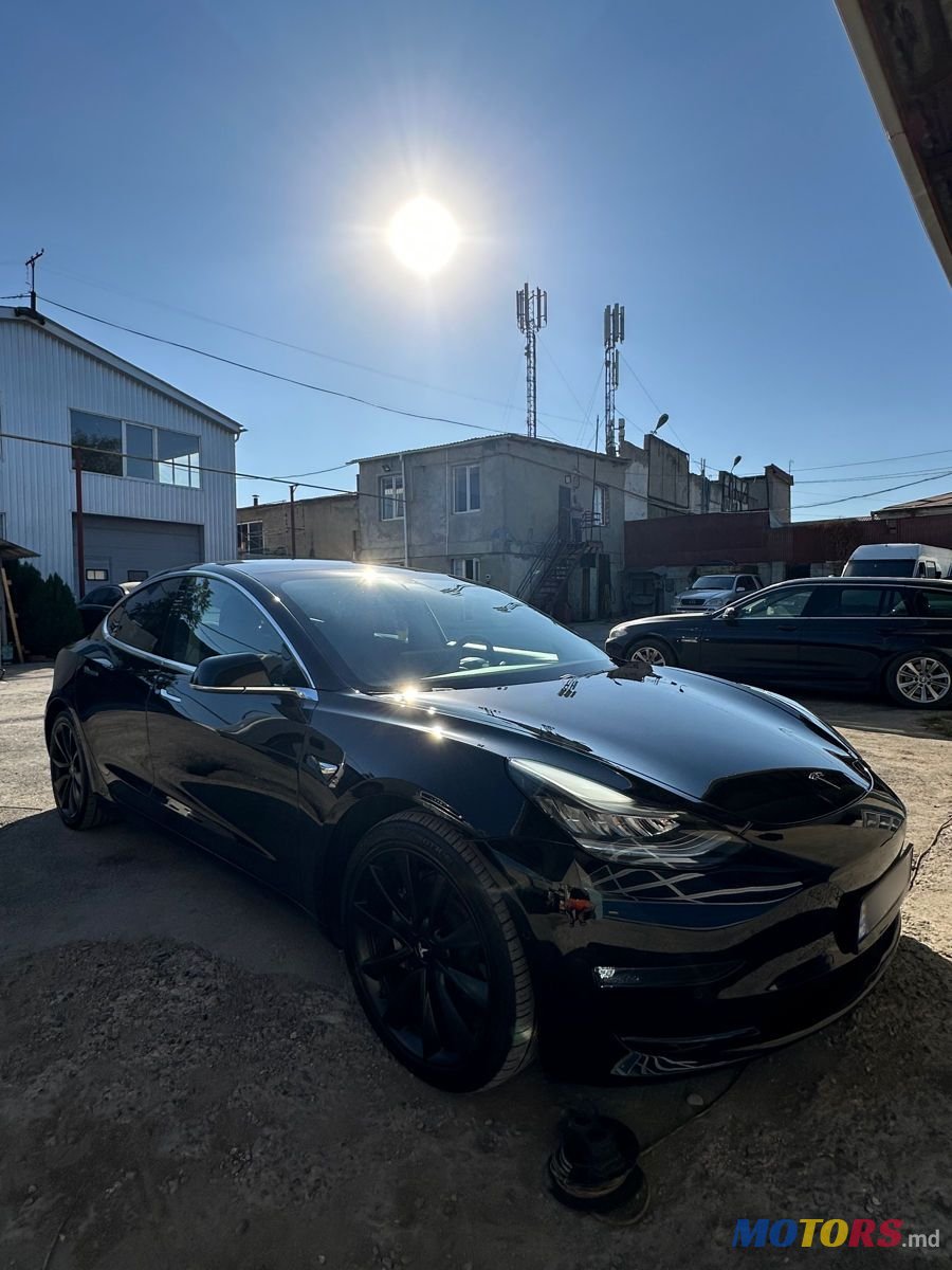 2020' Tesla Model 3 photo #3