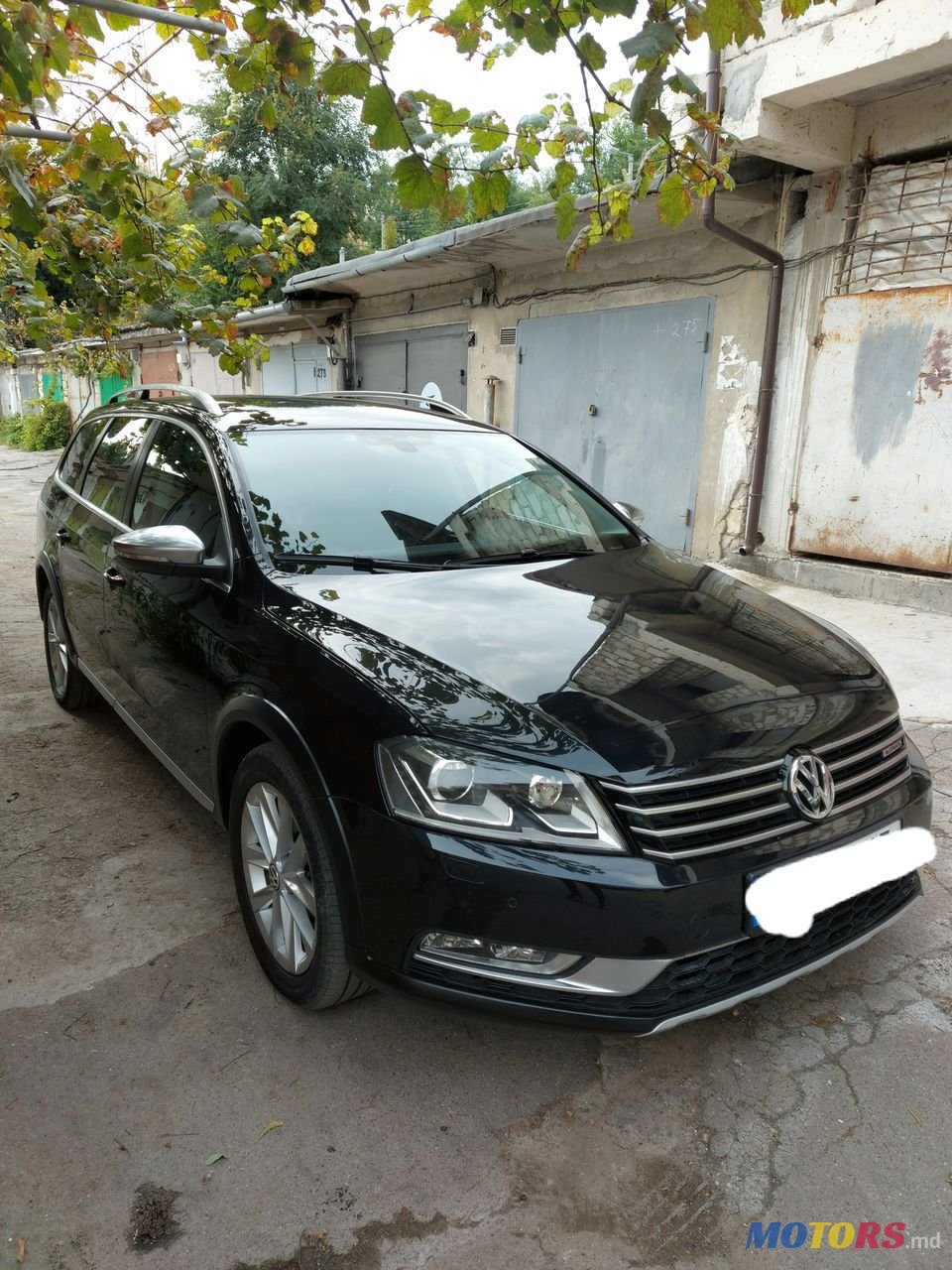 2012' Volkswagen Passat photo #1