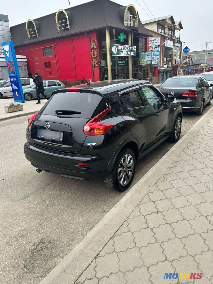 2013' Nissan Juke photo #2