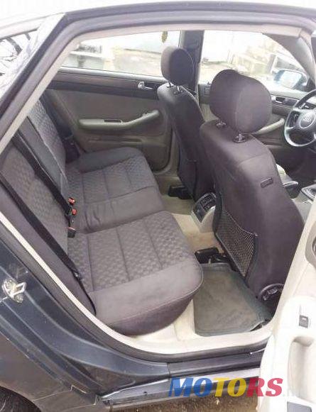 2001' Audi A6 photo #1