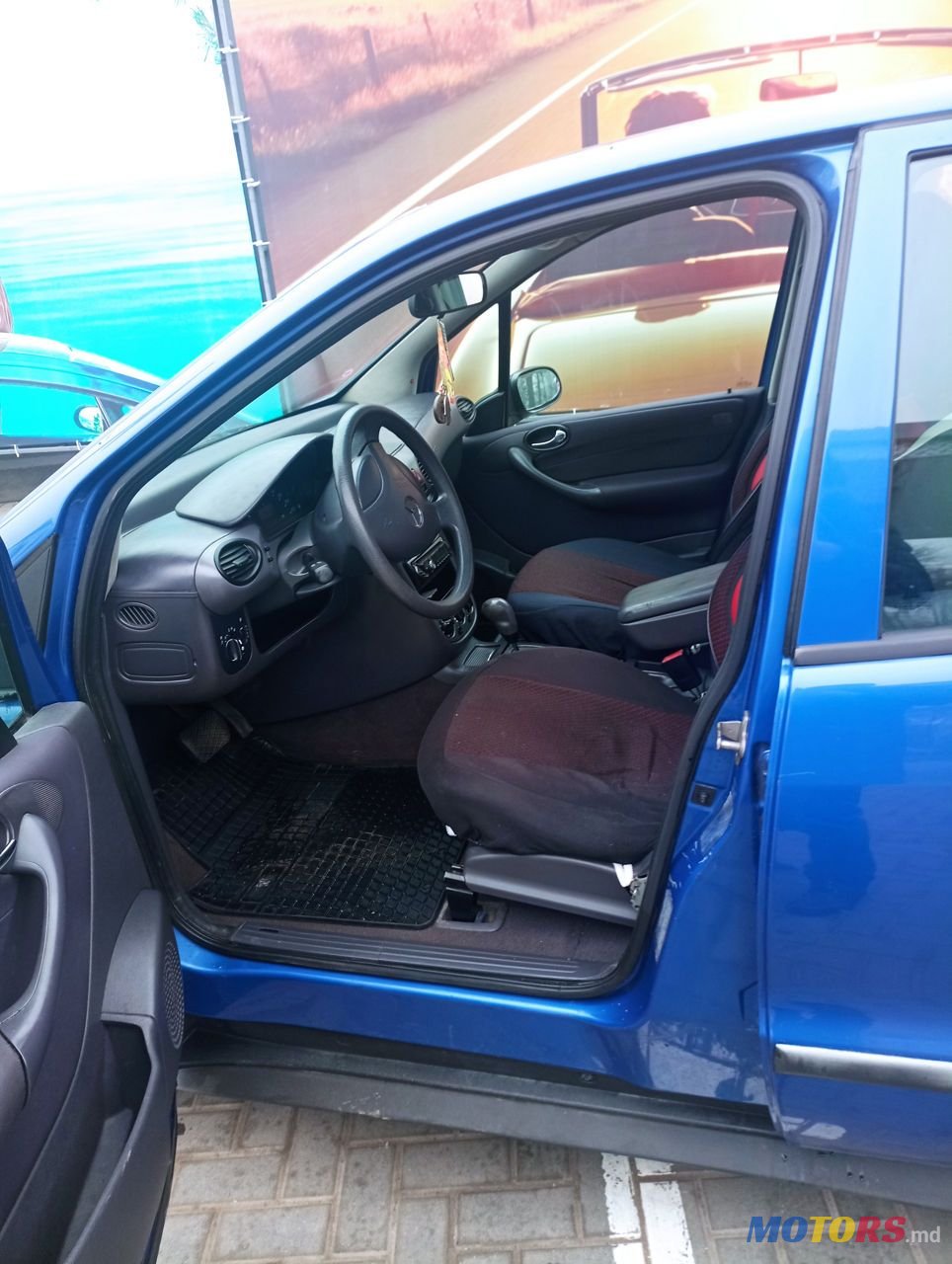 2001' Mercedes-Benz A-Class photo #6