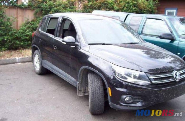2014' Volkswagen Tiguan photo #1