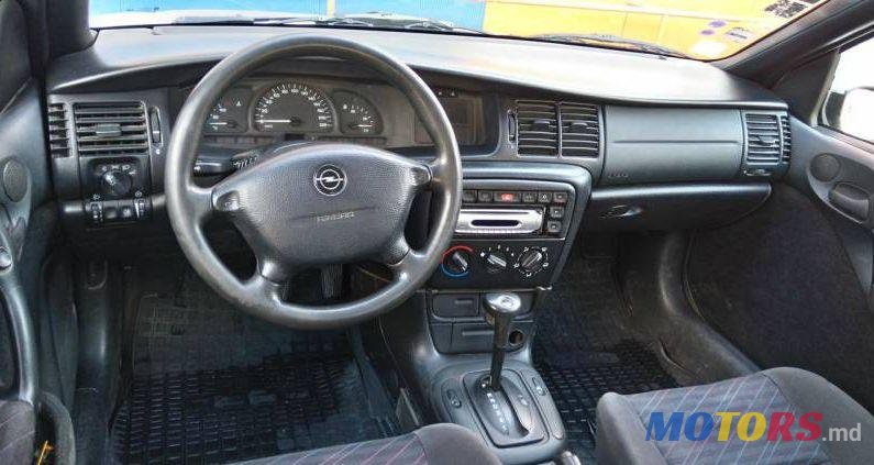 1997' Opel Vectra photo #1