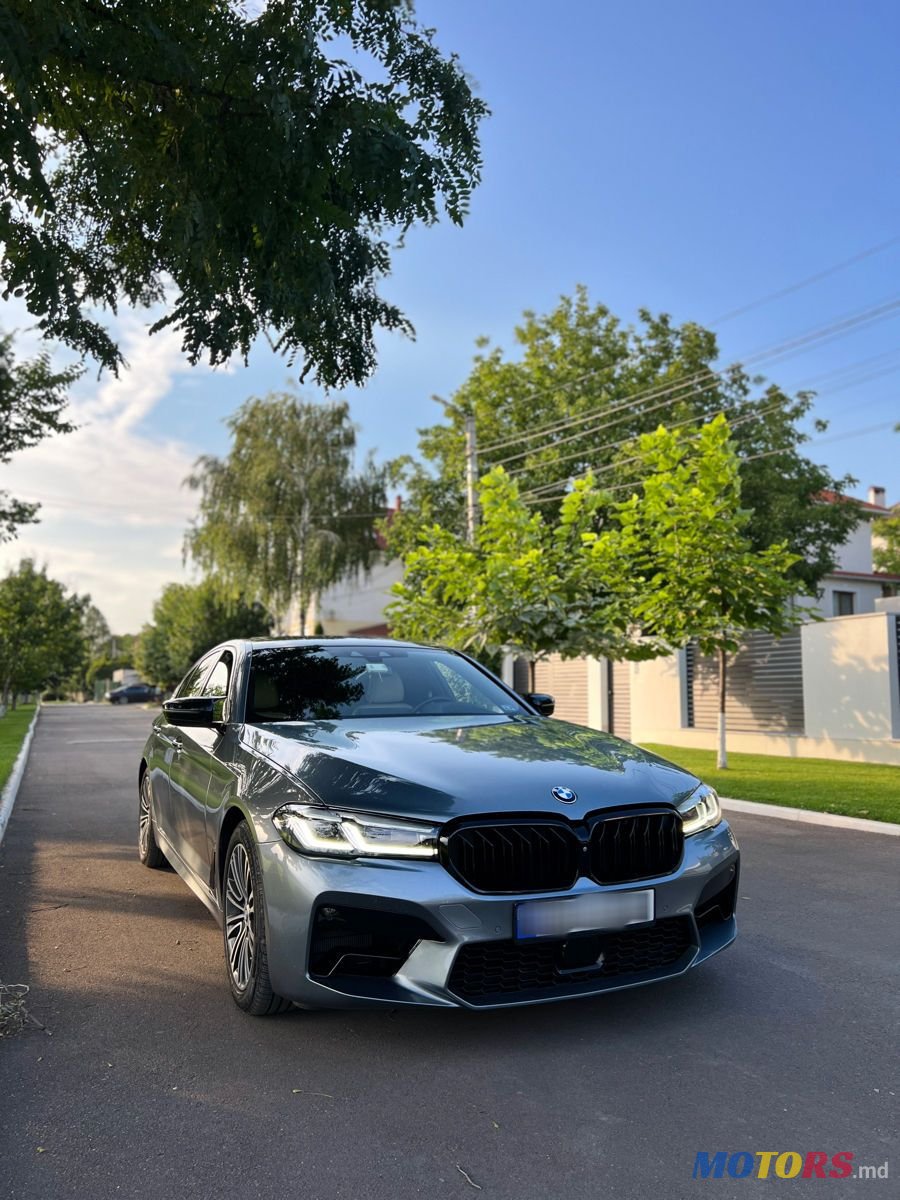 2017' BMW 5 Series photo #1