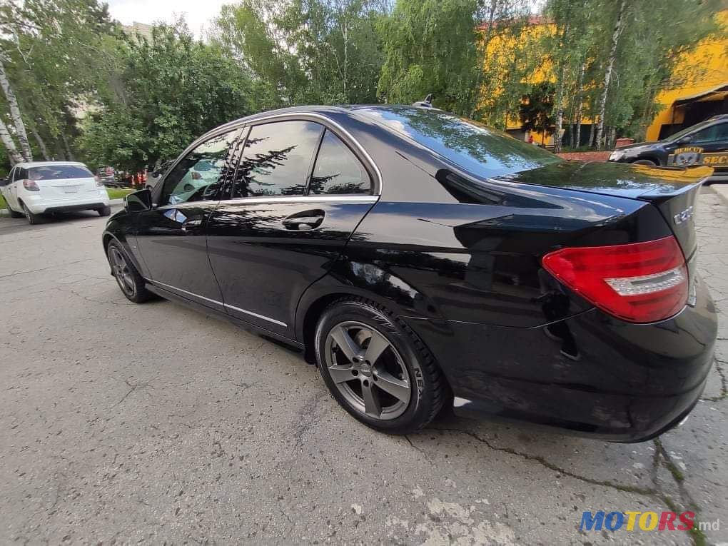 2011' Mercedes-Benz C Класс photo #3
