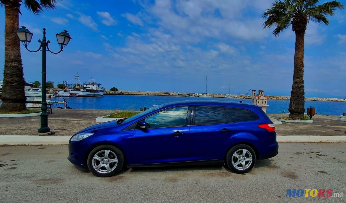 2014' Ford Focus photo #2