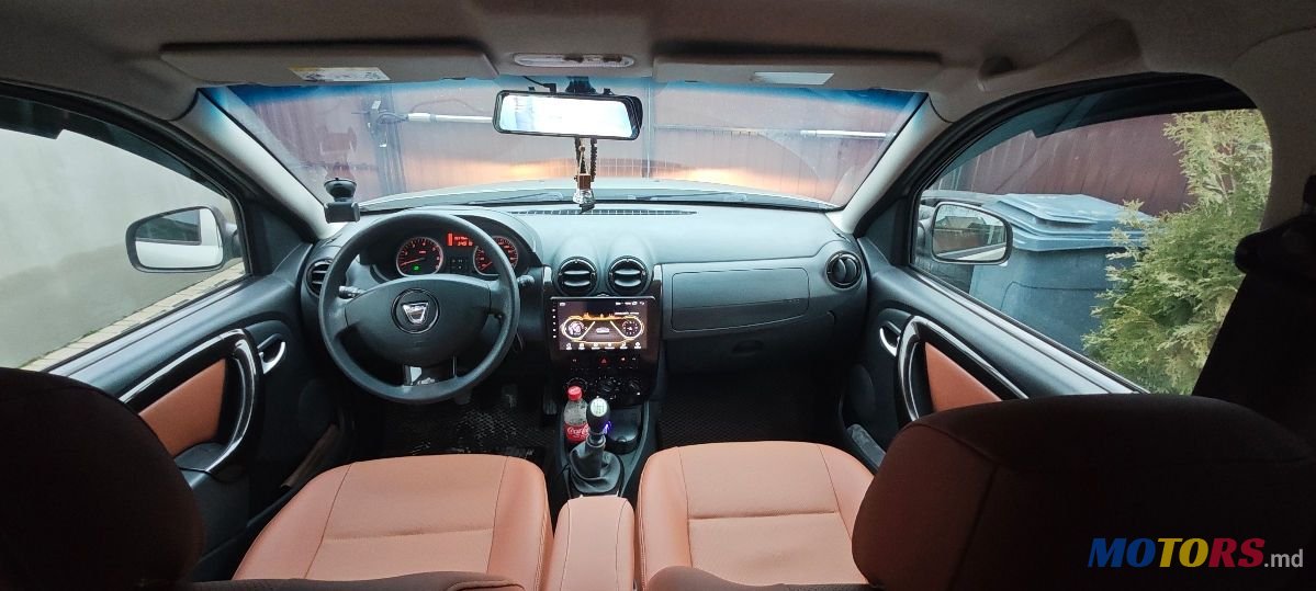2012' Dacia Duster photo #2