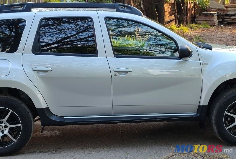 2015' Dacia Duster photo #6