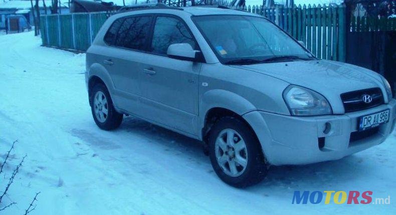 2005' Hyundai Tucson photo #1