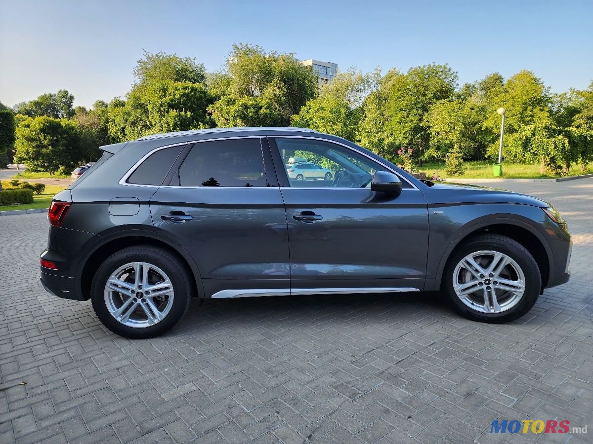 2021' Audi Q5 photo #3