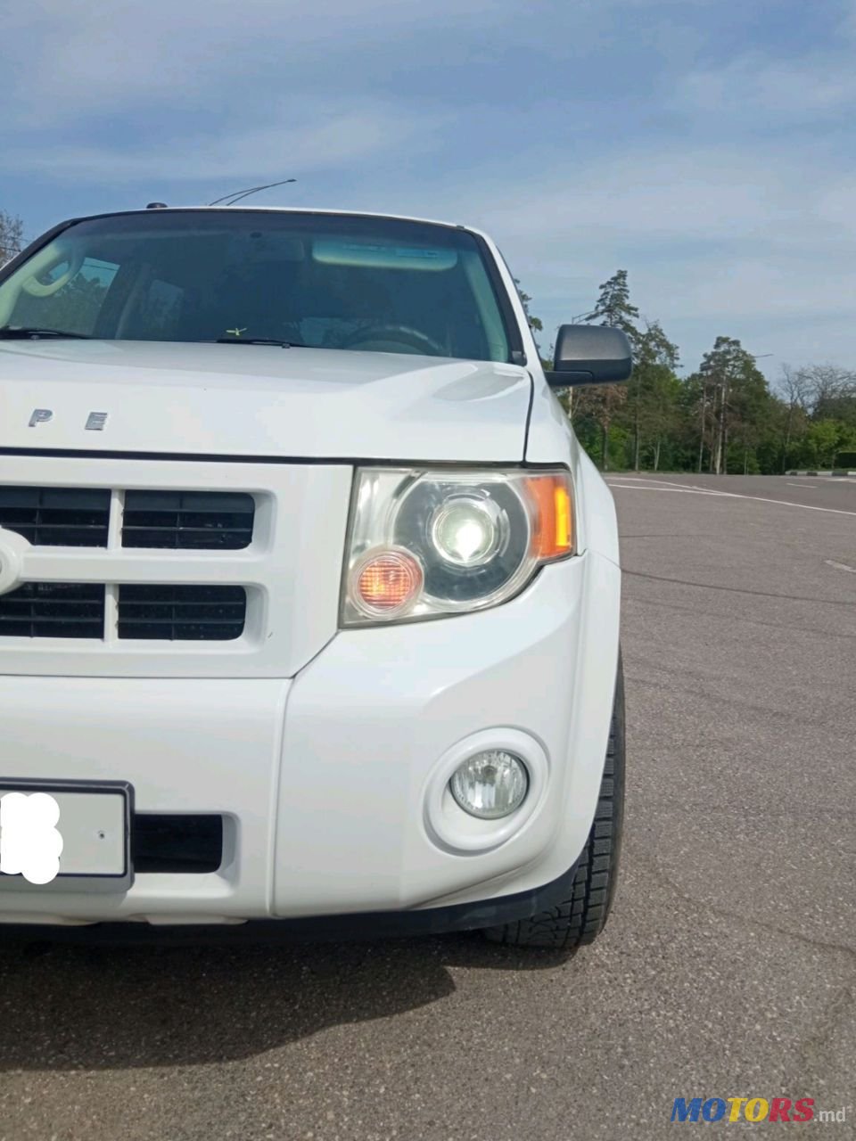 2010' Ford Escape photo #2