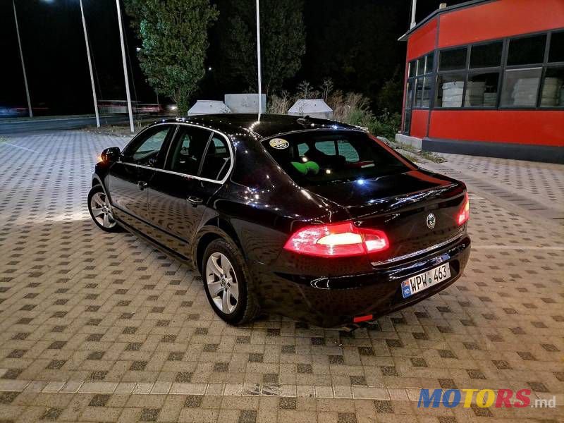 2012' Skoda Superb photo #3