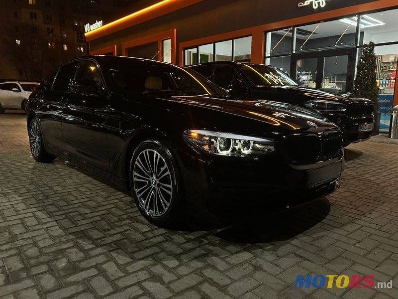 2019' BMW 5 Series photo #5