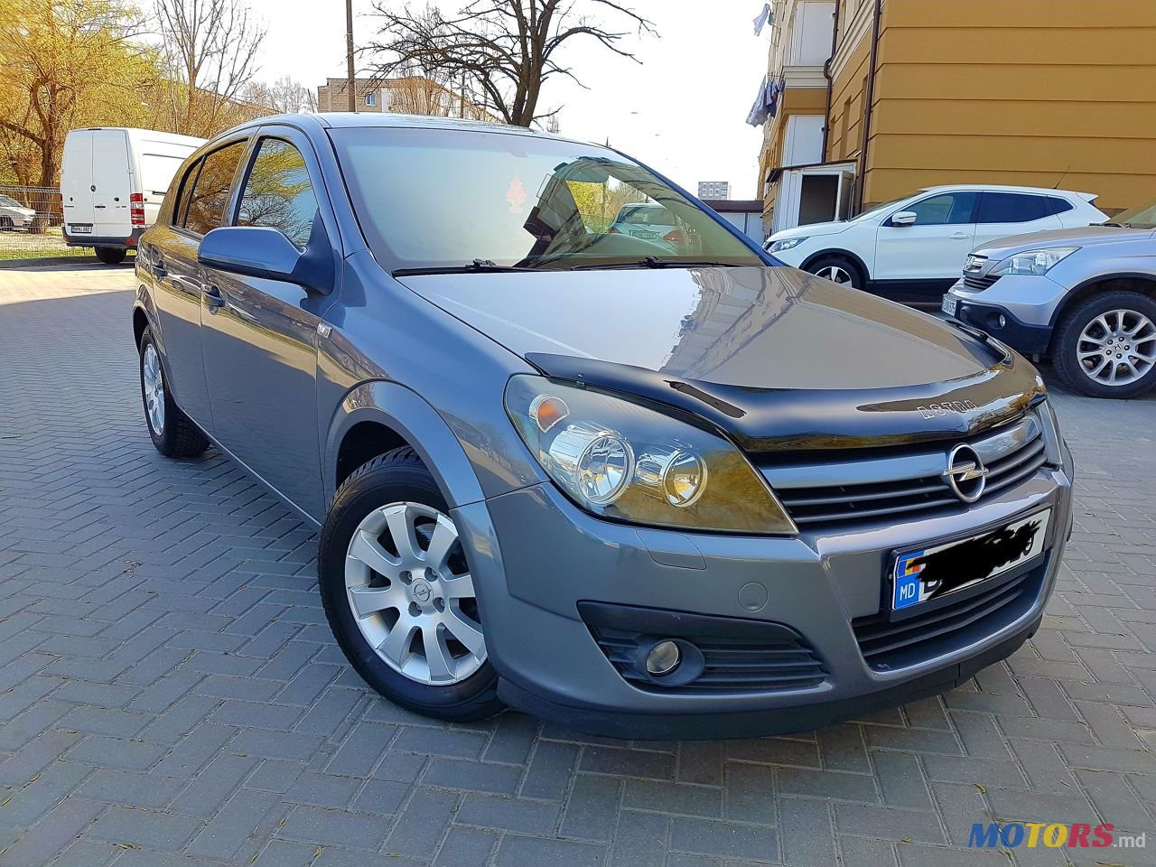 2005' Opel Astra photo #1