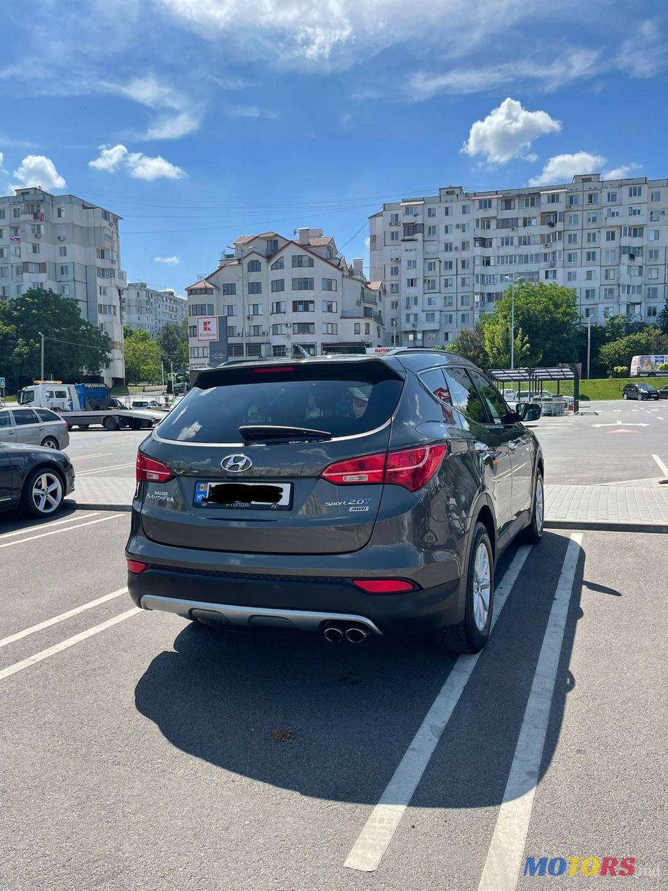 2014' Hyundai Santa Fe photo #2