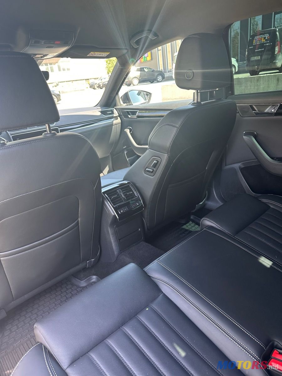2023' Skoda Superb photo #3