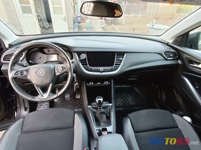 2019' Opel Grandland X photo #1