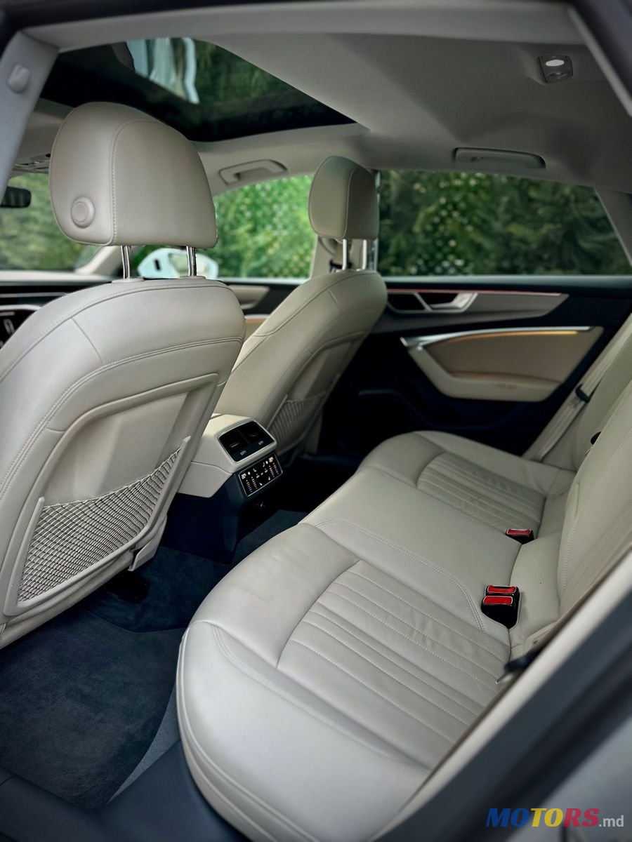 2020' Audi A7 photo #3