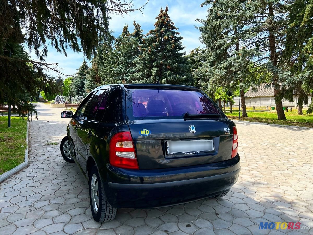 2003' Skoda Fabia photo #2