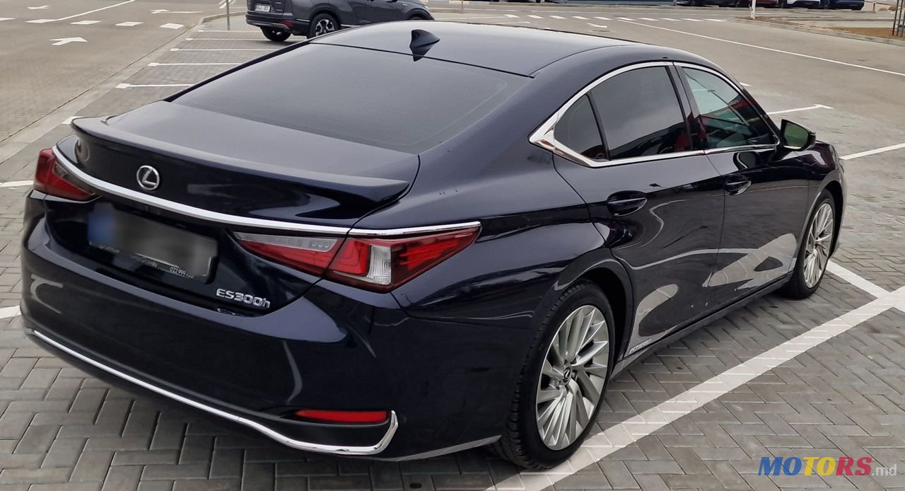 2022' Lexus Es Series photo #3