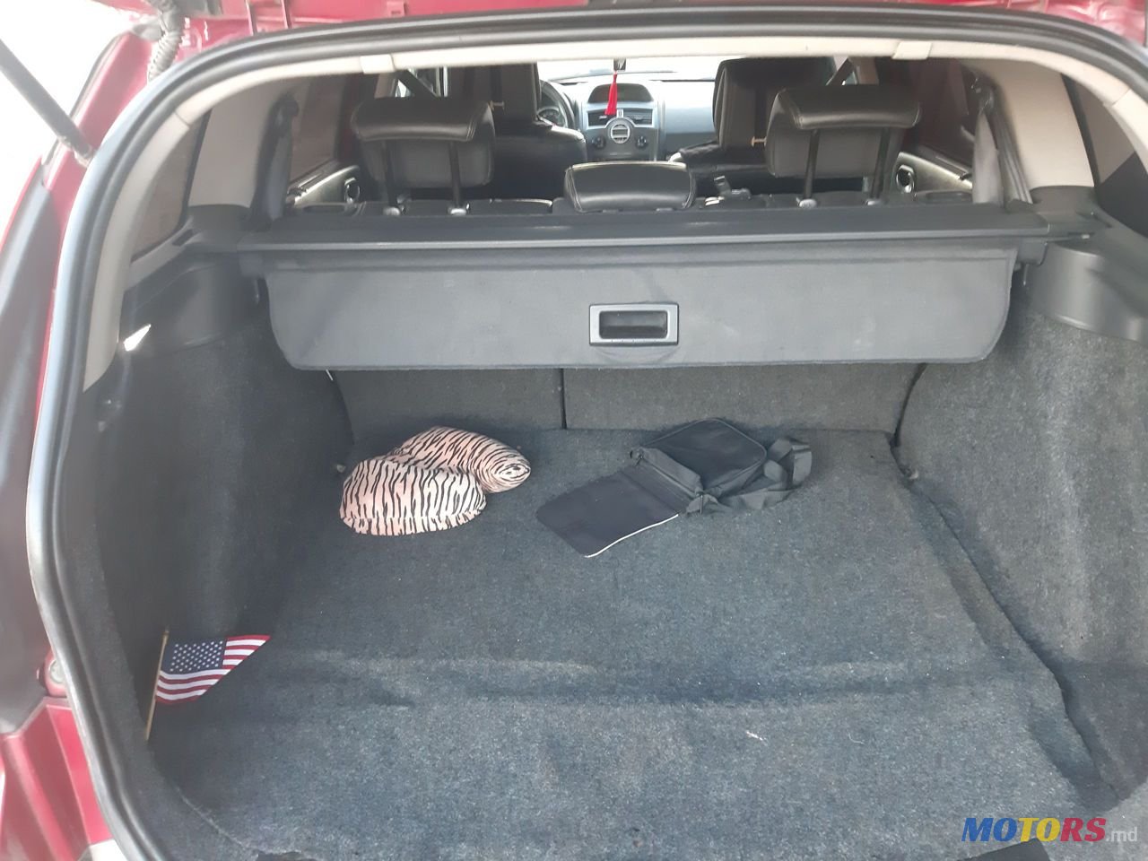 2008' Renault Megane photo #6