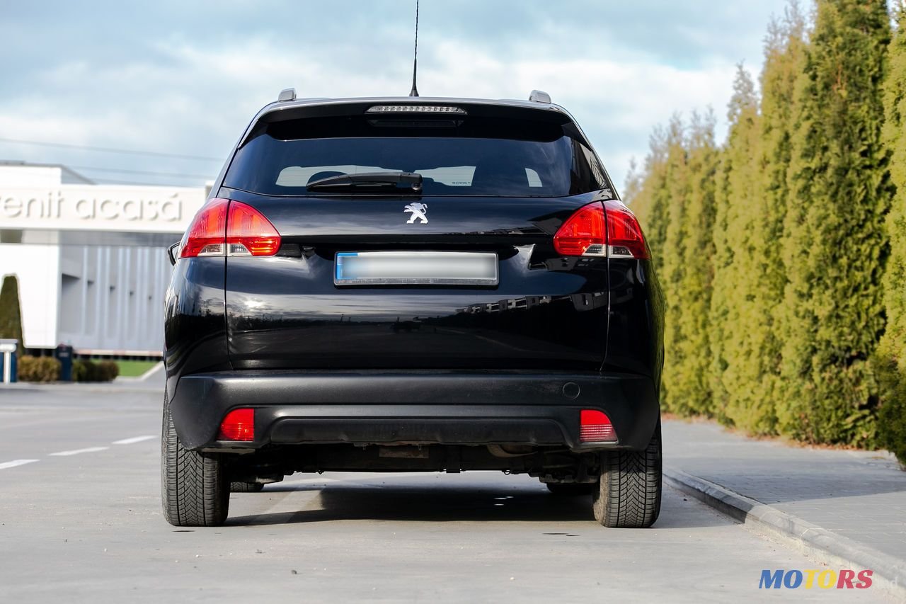 2014' Peugeot 2008 photo #4