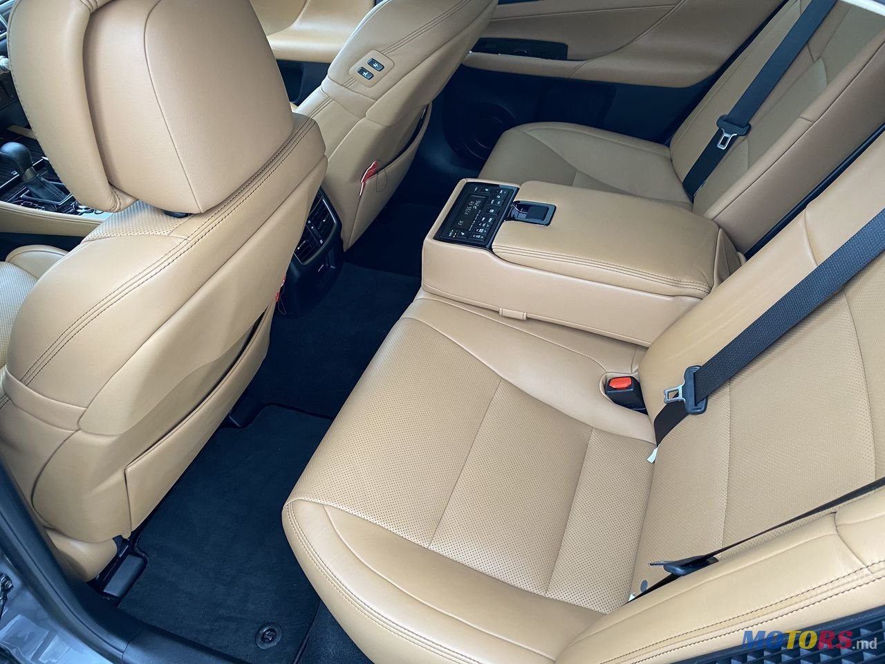 2014' Lexus Gs Series photo #6