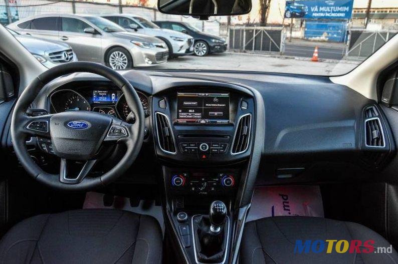 2014' Ford Focus photo #1