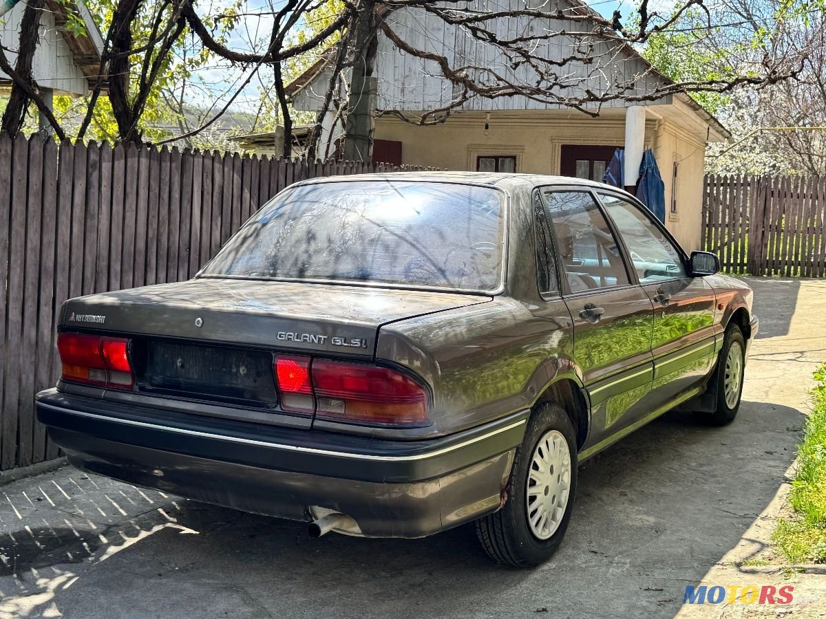 1991' Mitsubishi Galant photo #6