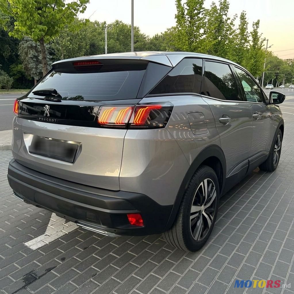 2022' Peugeot 3008 photo #2
