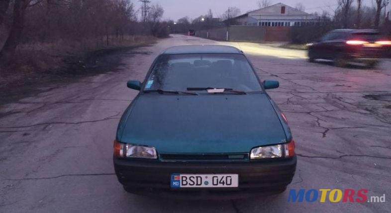 1994' Mazda 323 photo #3
