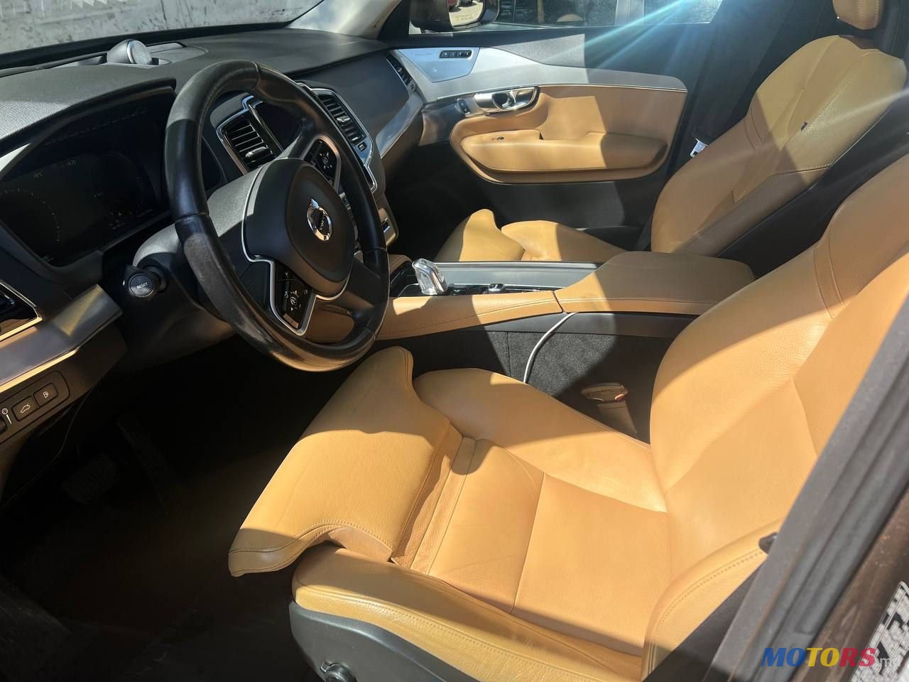 2016' Volvo XC90 photo #5