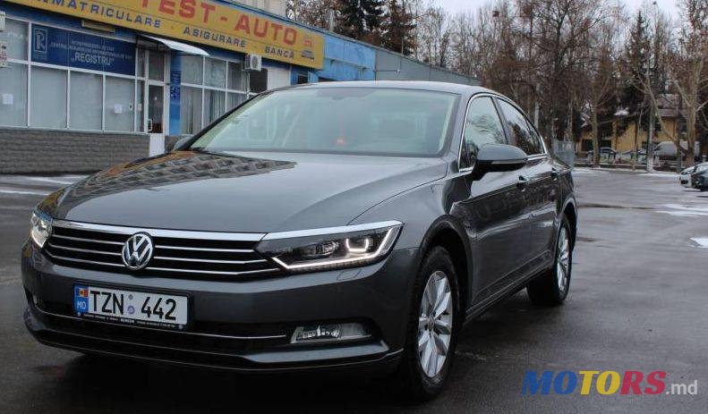 2017' Volkswagen Passat photo #2